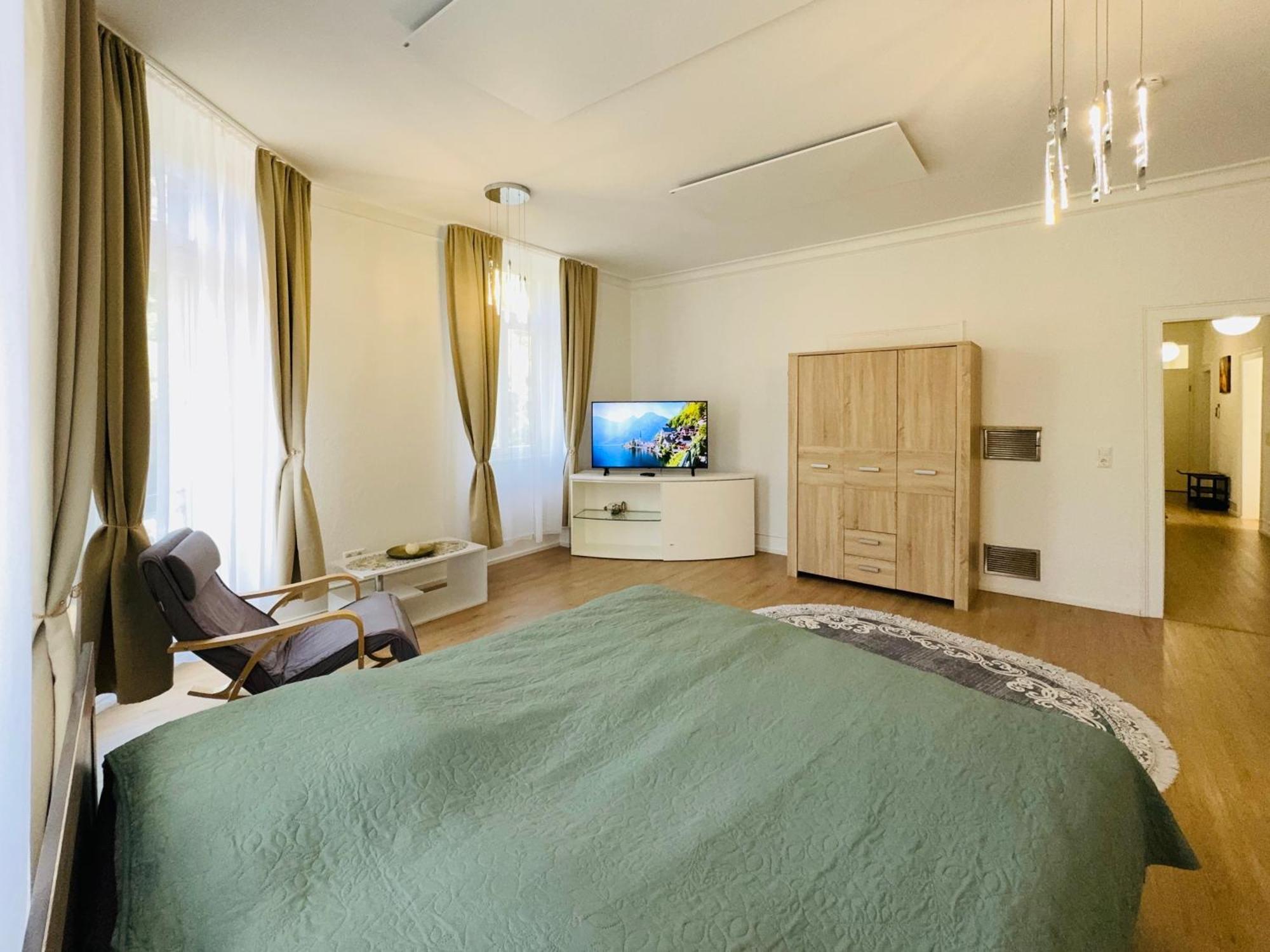 Quiet & Park View - Ulm Mitte Apartment Exterior photo